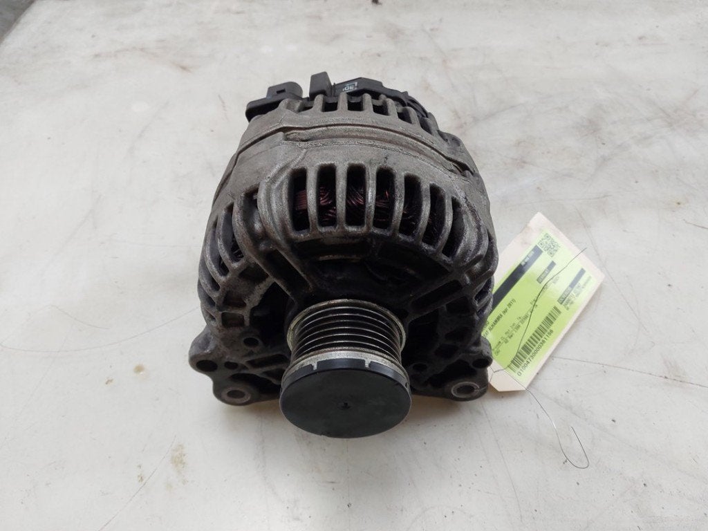 DYNAMO Seat Alhambra (7N) (01-2010/12-2022), Robert Bosch AG, Gebruikt, Seat, Robert-Bosch-Allee 1
74232  Abstatt, DE