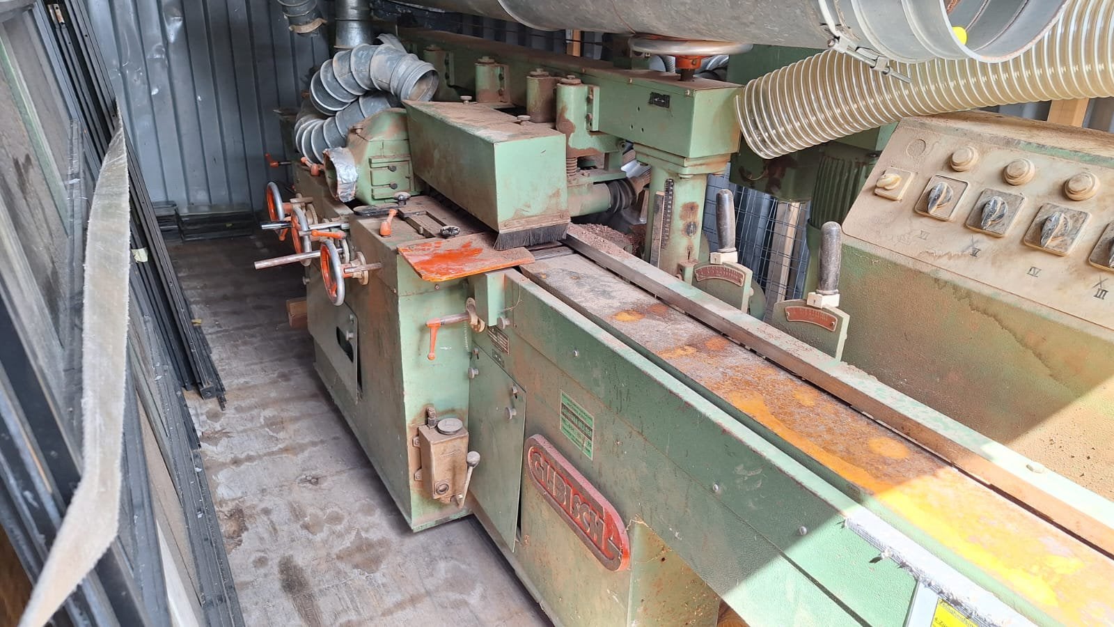 Frees / schaafmachine 4 zijdig werkt nog prima!, Dieren en Toebehoren