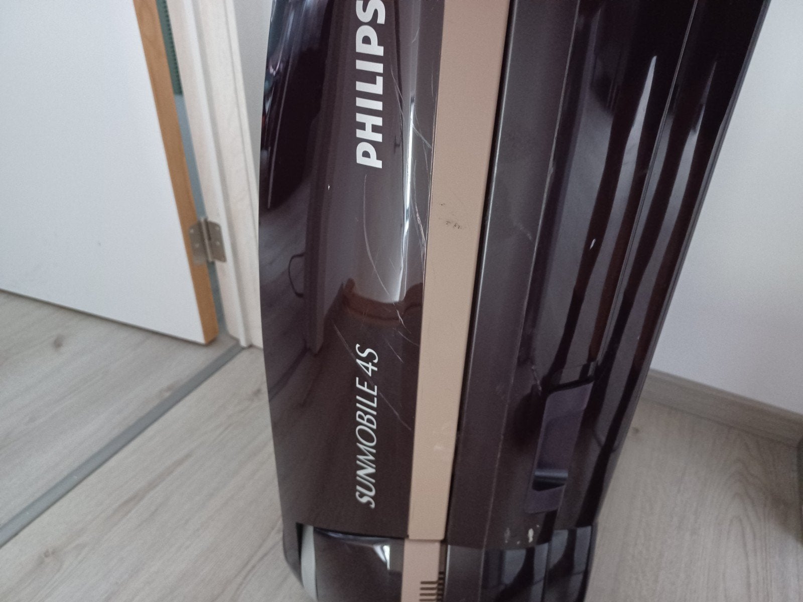 zonnebank Philips4S sunmobile, Elektronische apparatuur, Ophalen of Verzenden, Gebruikt