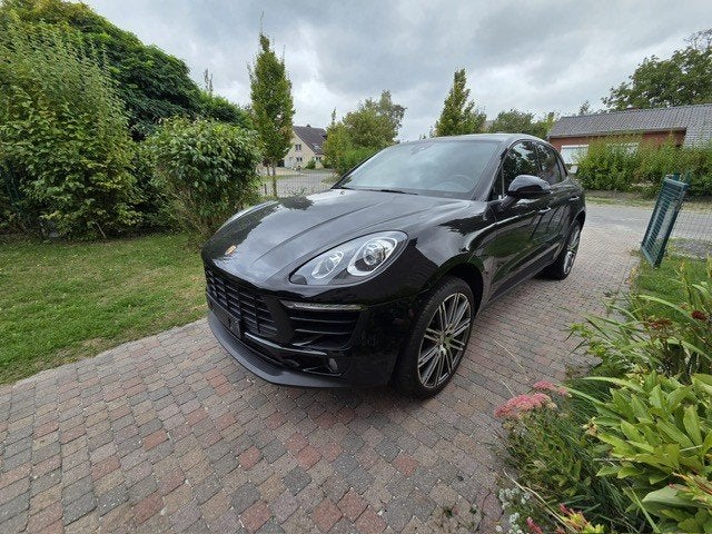 porsche macan 2.0T 252PK, Auto's, Zwart, 1984 cc, Zwart, Leder