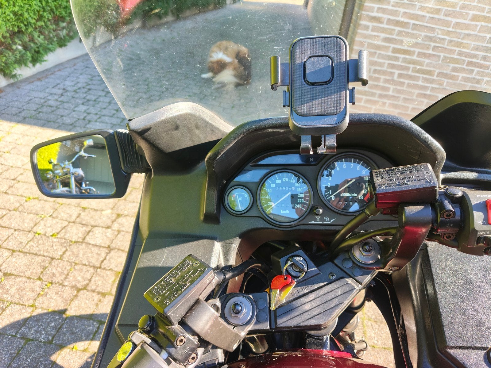 Kawasaki gtr 1000    1800€, Enlèvement