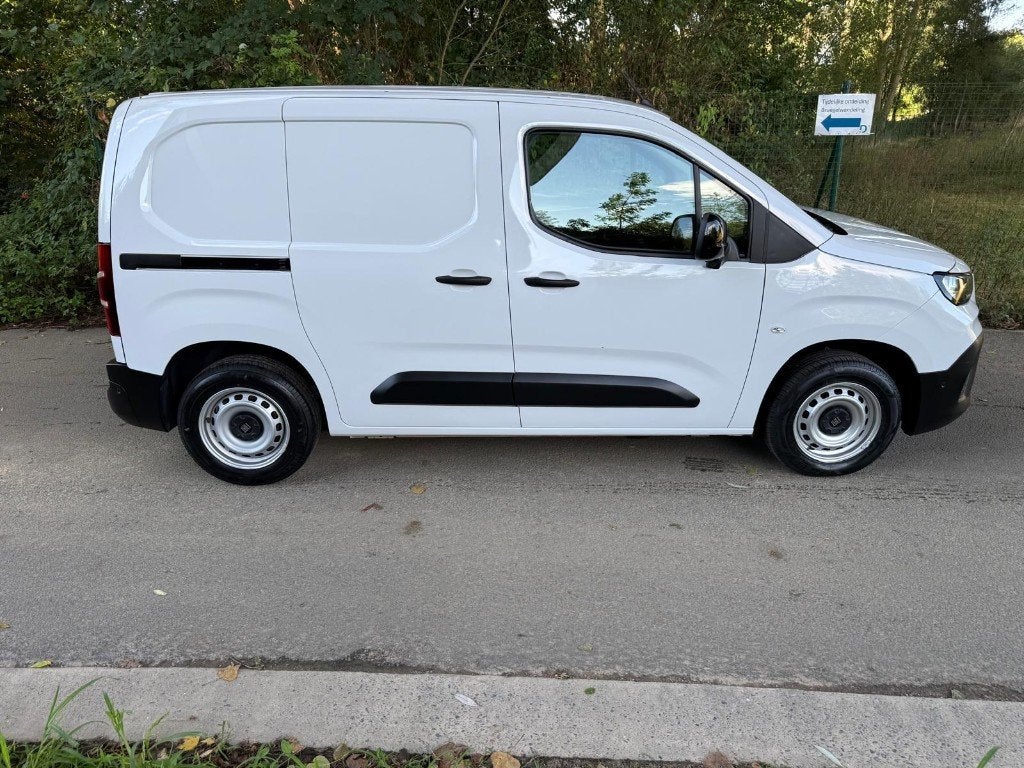 FIAT DOBLO 1.5BlueHDI/Camera360/Euro6e/102cv/Comme Neuve/ful, Auto's, Voorwielaandrijving, Stof, 4 cilinders, Wit