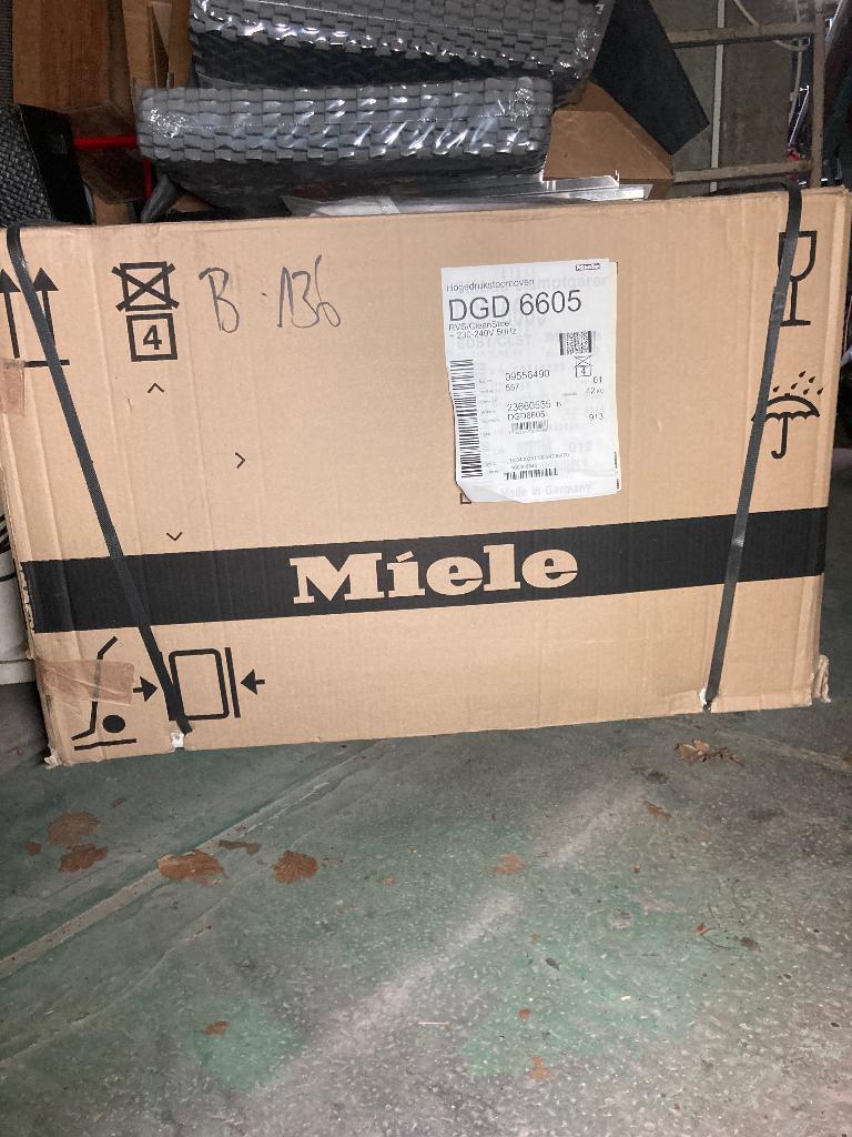 Miele Steamer, Elektronische apparatuur, Ophalen, 45 tot 50 cm, 60 cm of meer, Nieuw