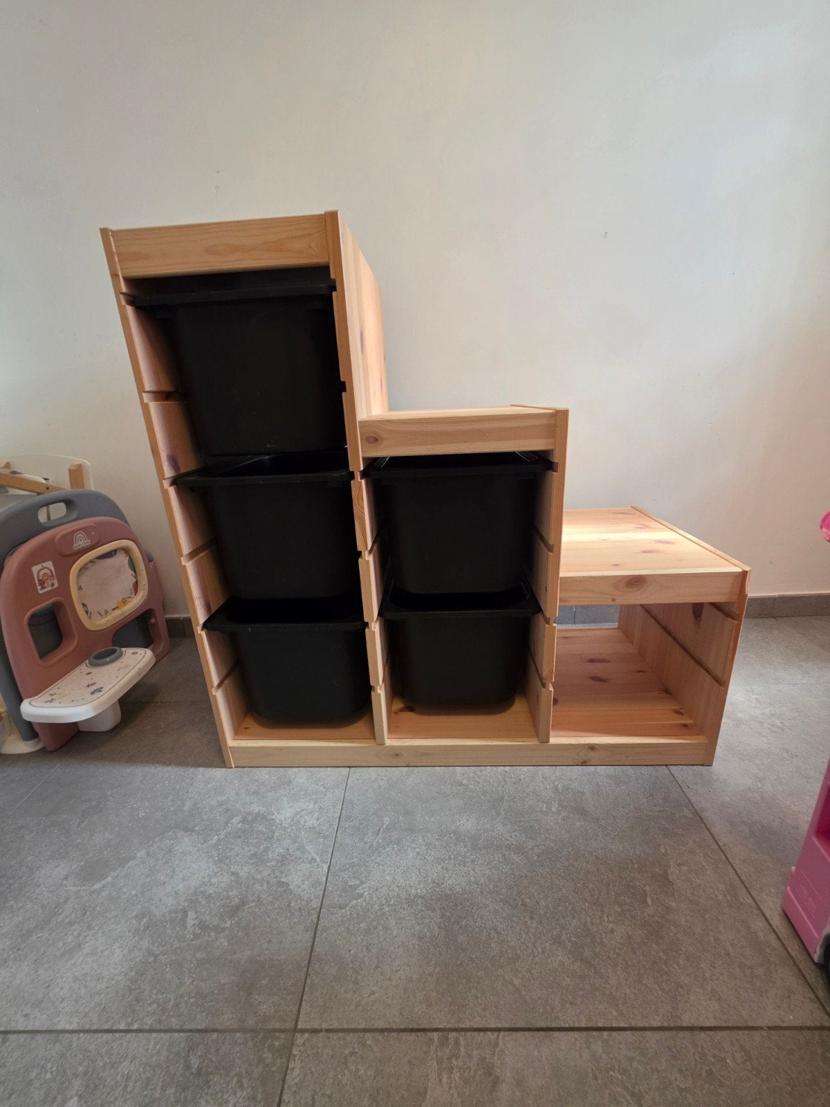 Meuble de rangement jouets IKEA TROFAST en pin (escalier)