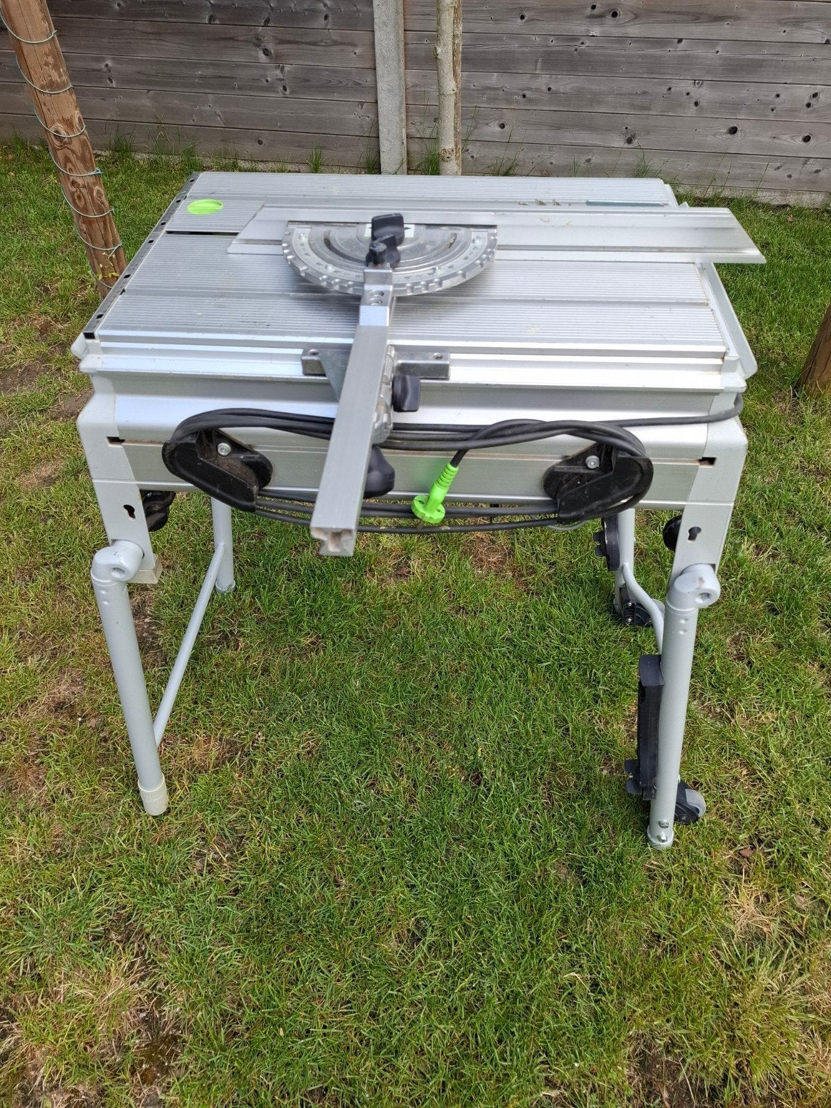 Festool tafelzaag CS50, Doe-het-zelf en Bouw, Gereedschap | Zaagmachines, Ophalen