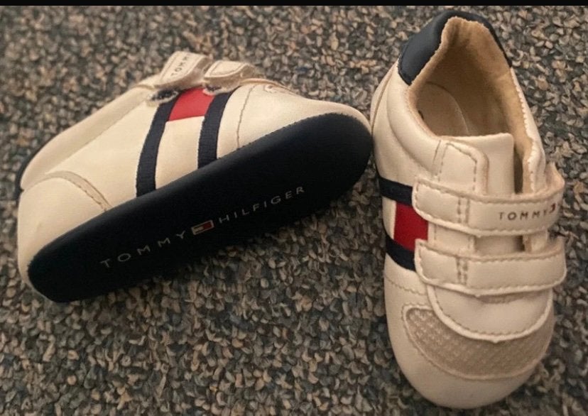 Schoentjes tommy Hilfiger, Ophalen, Zo goed als nieuw, Schoentjes