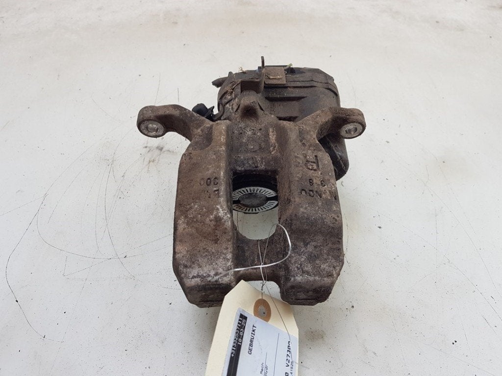 REMKLAUW RECHTS ACHTER BMW 3 serie Touring (G21), Gebruikt, BMW