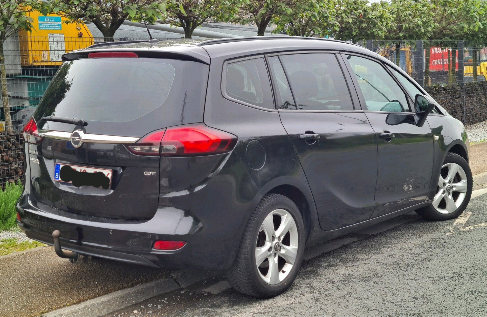 Opel zafira 20cdti new model clima 240mkm 3500€, Autos, Euro 5, Boîte manuelle, 5 portes, Particulier