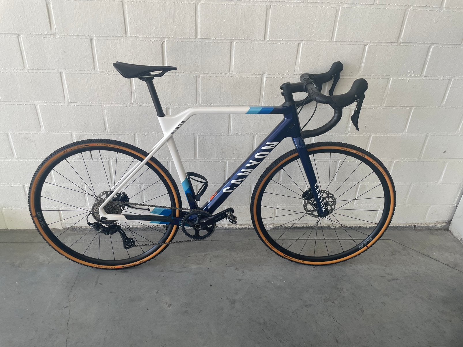 Canyon inflite cf sl (team color ), Fietsen en Brommers, Ophalen, Zo goed als nieuw, Carbon