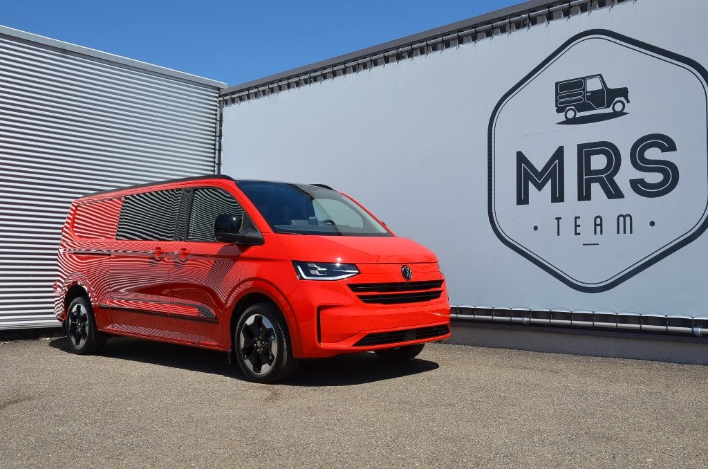 Volkswagen T7-Edition-Dubbelcab-ACC-360cam-Nieuw- 43990+BTW, Autos, Rouge, Achat, 6 portes, Euro 6