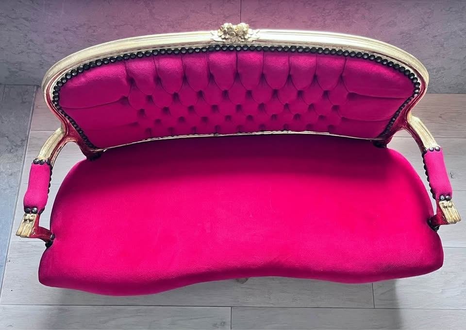 Unieke Barok Kinderbank – Luxe Rode Velvet | Eyecatcher!, Huis en Inrichting, Ophalen