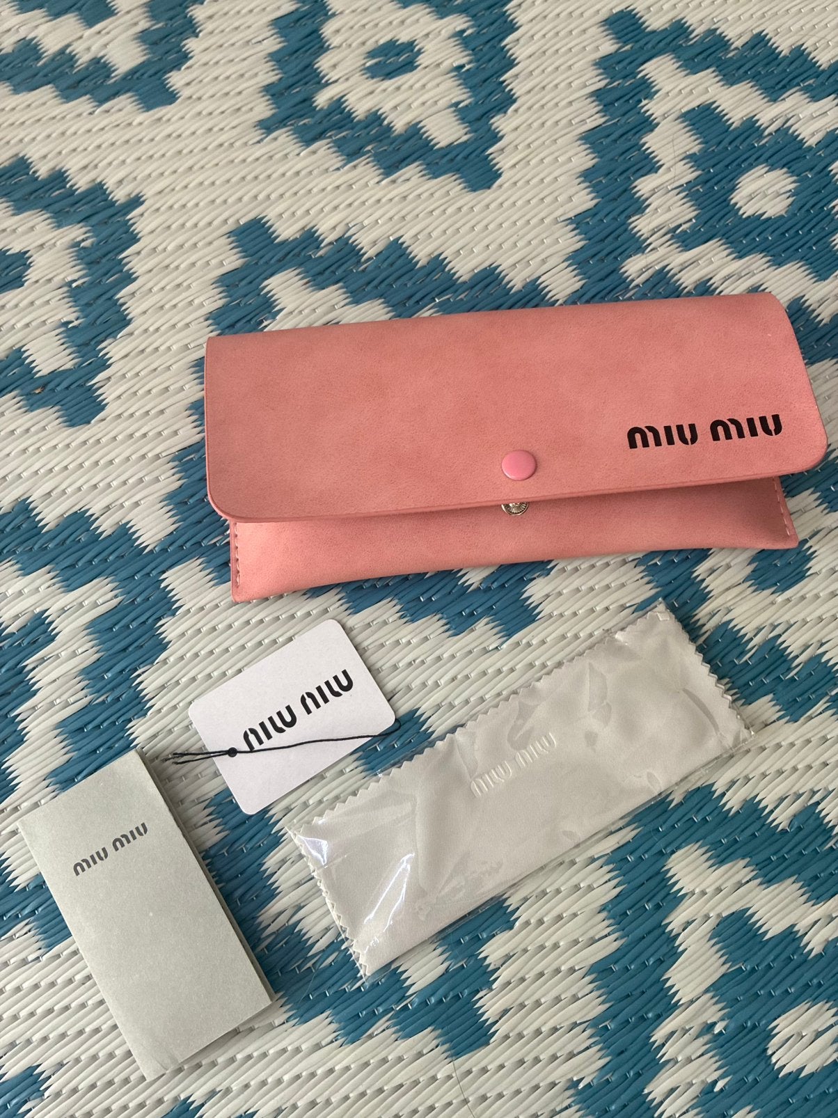 Miu Miu Porte Lunette, Ophalen of Verzenden, Nieuw