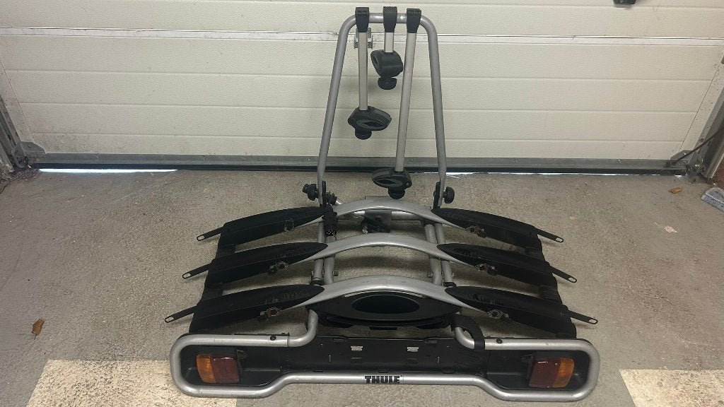 Thule fietsendrager voor 3 fietsen, Autos : Divers, Porte-vélos, Support d'attelage, 3 vélos ou plus, Pneus larges, Enlèvement