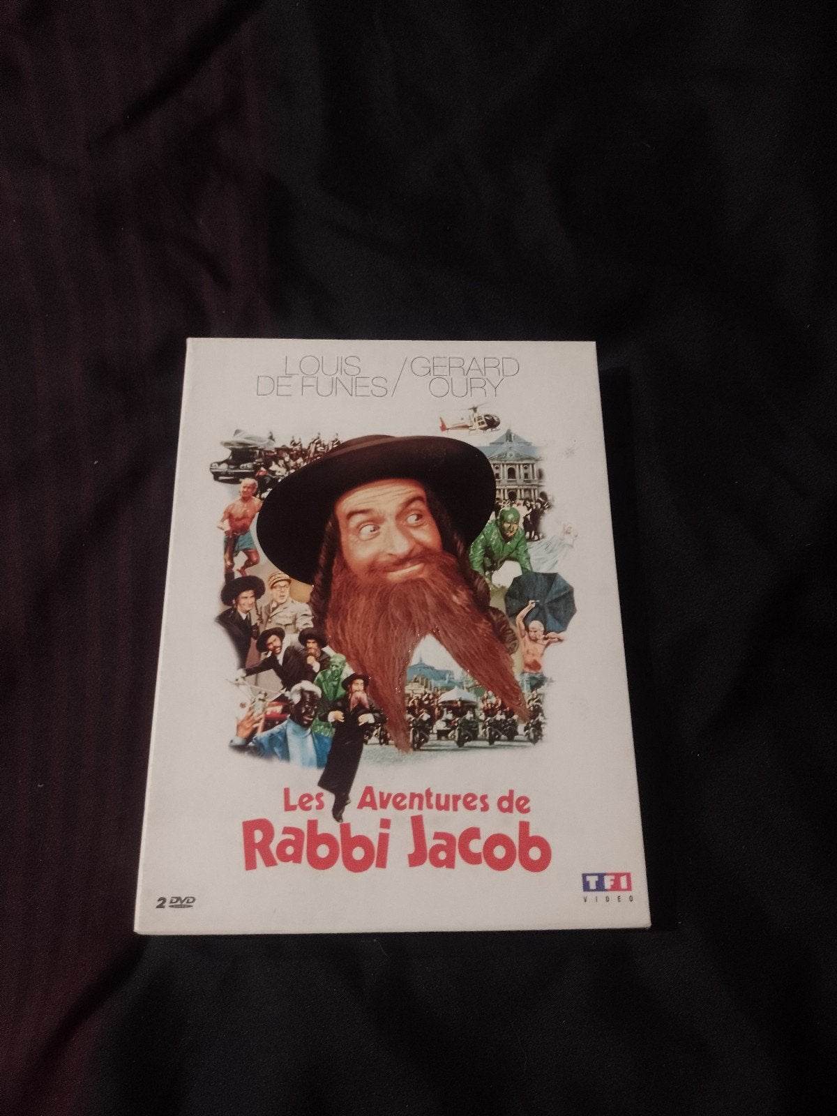 A vendre en coffret dvd collector Rabbi Jacob Louis De Funes, Comédie d'action, Enlèvement ou Envoi, Français, Suppléments