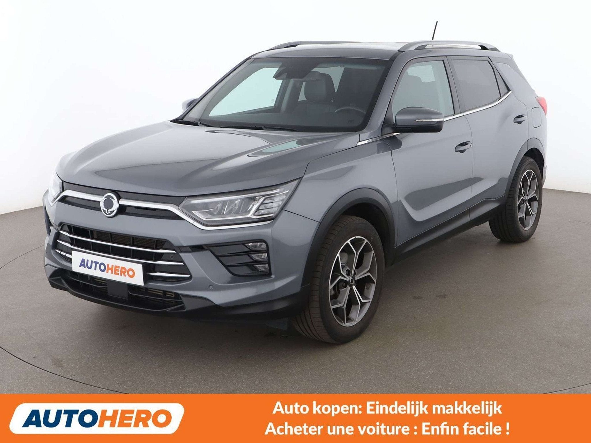 SsangYong Korando 1.5 T-GDI Amber 4x2 (automatique), Cuir, Argent ou Gris, Achat, Noir
