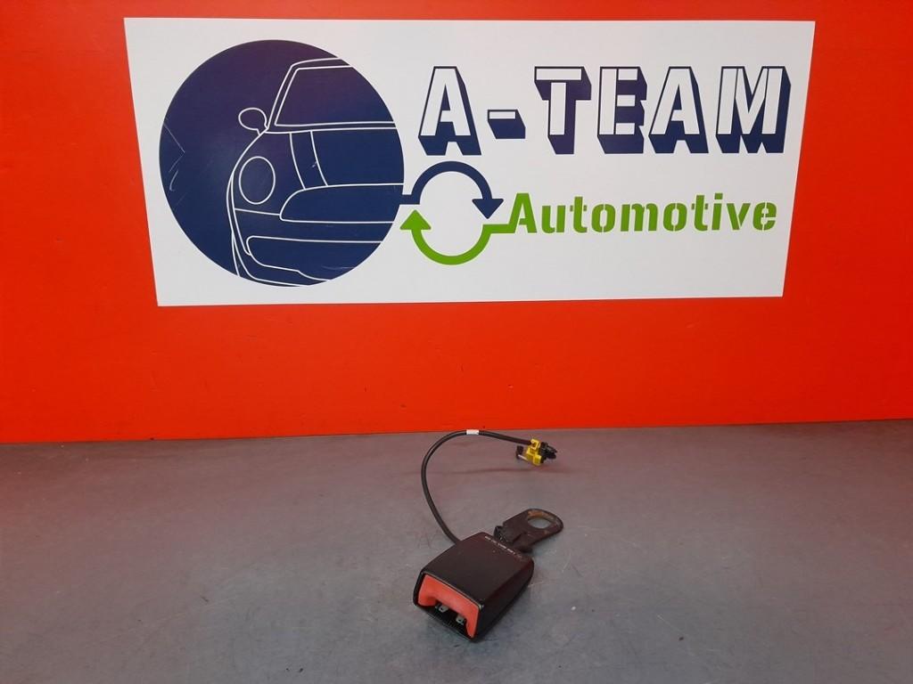 GORDELSLOT RECHTS ACHTER A (W169) (1698603069), Gebruikt, Mercedes-Benz