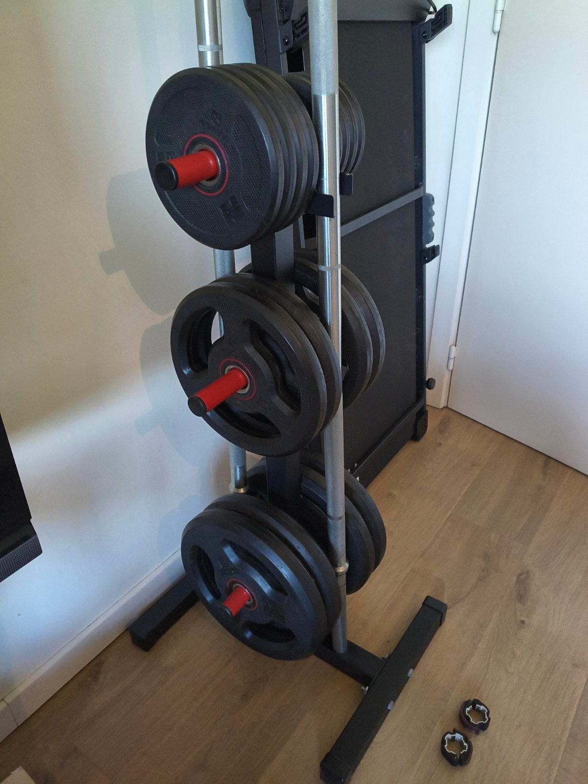 Opbergrek met halterstangen en gewichten, Sport en Fitness, Fitnessmaterialen, Ophalen, Halterstangen