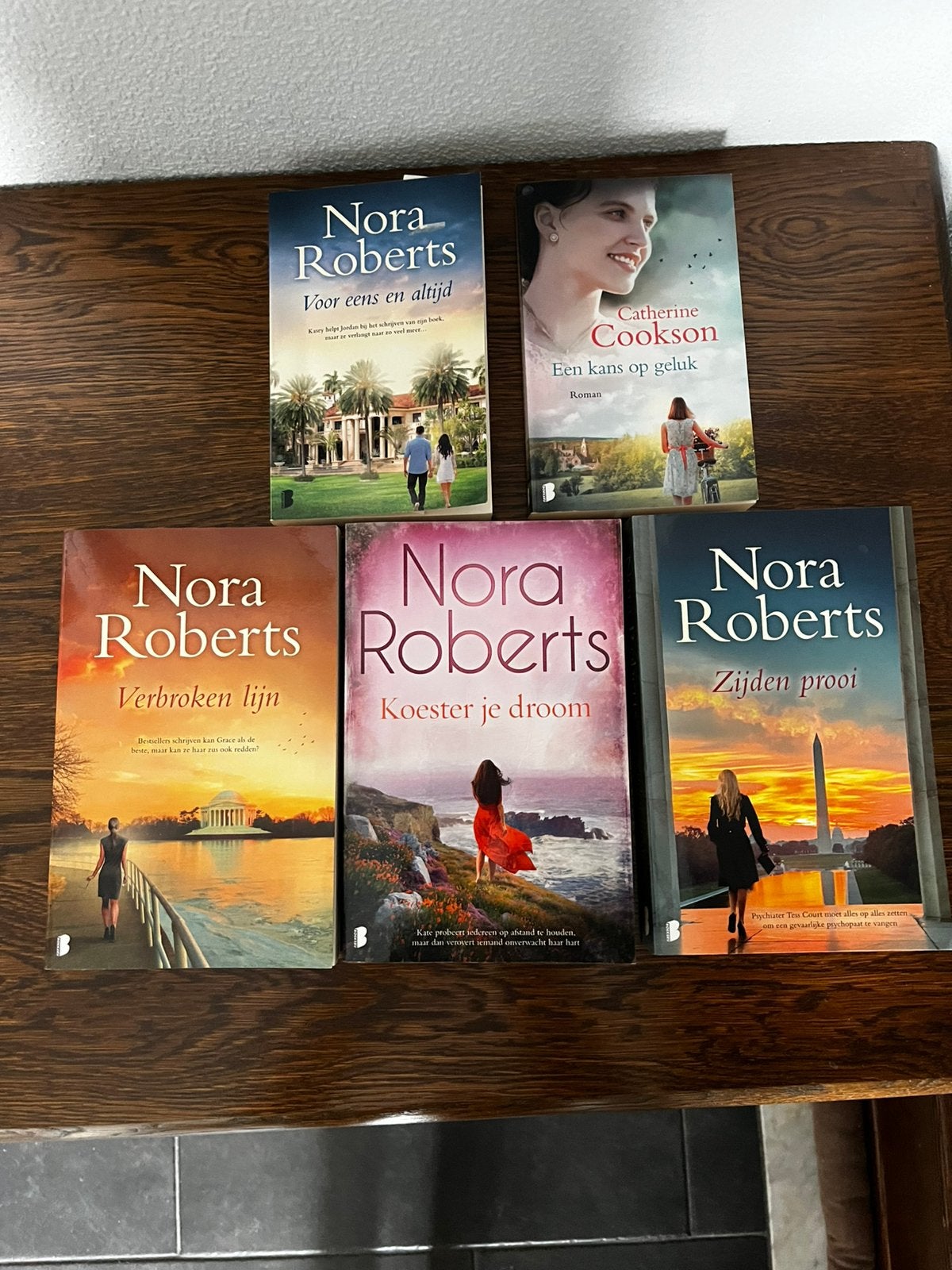 Romans van Nora Roberts, Boeken, Ophalen, Zo goed als nieuw