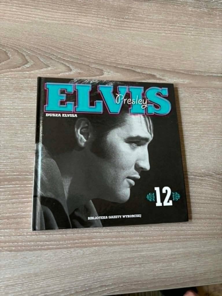 Elvis boek, Dusza Elvisa, Pools boekje + cd, mooie uitgaves, Livres, Musique, Enlèvement ou Envoi, Comme neuf, Artiste