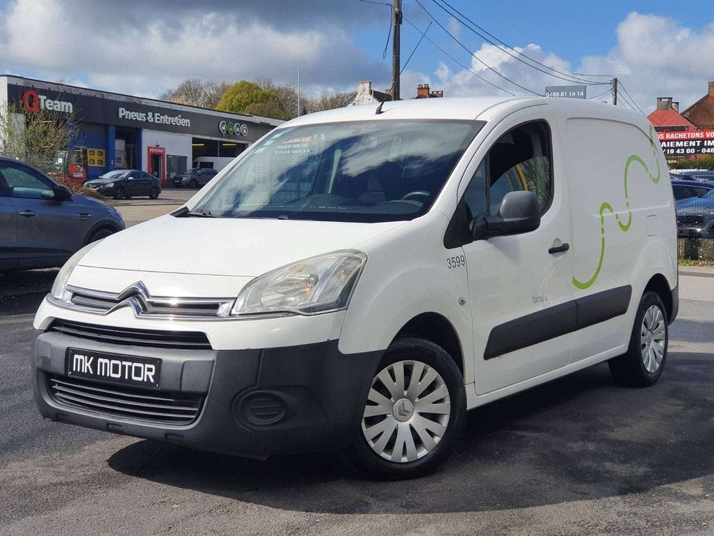 Citroën Berlingo 1.6 DIESEL - UTILITAIRE - 3 PLACES - C, Auto's, Bestelwagens en Lichte vracht, Voorwielaandrijving, 4 cilinders