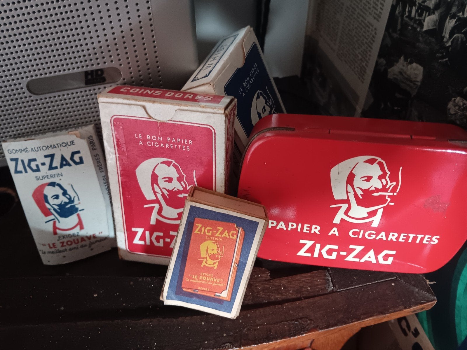 Zigzag, Ophalen