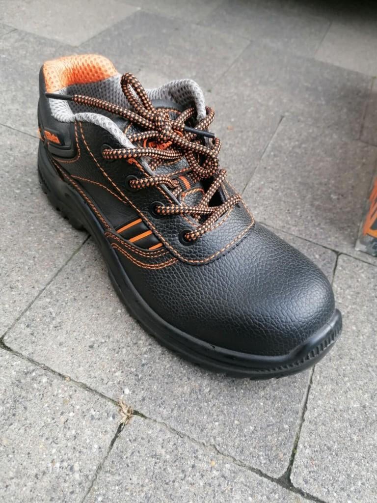 Veiligheidsschoenen ‍️ Nieuw-maat 40 en 47 werkschoenen, Tuin en Terras, Ophalen, Nieuw, Dames, Schoenen