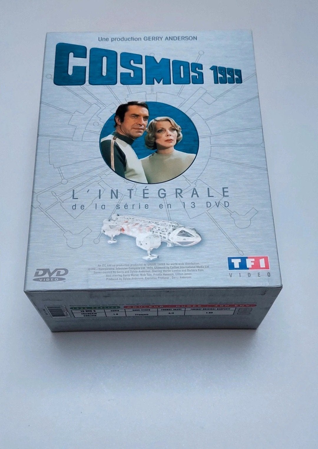 Coffret 13 DVD Cosmos l'intégrale série, CD & DVD, DVD | Autres DVD, Comme neuf, Enlèvement ou Envoi