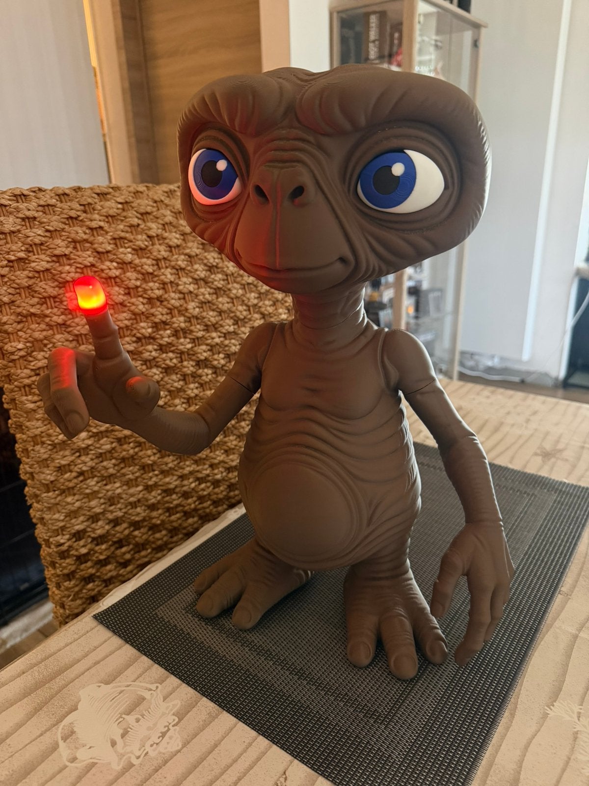 E.T, Verzamelen, Ophalen, Zo goed als nieuw