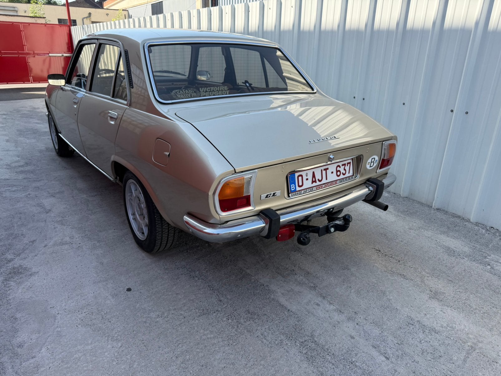 Peugeot 504 essence 1979 129.000km, foto 4