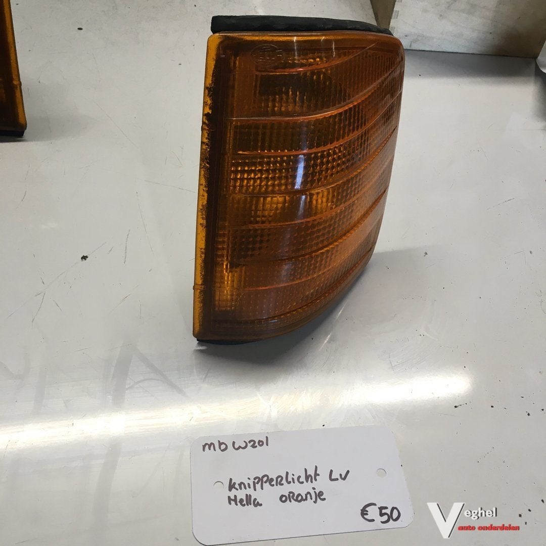 Mercedes W201  Knipperlicht Hella Linksvoor, Auto-onderdelen, Verlichting, Gebruikt, -, -, Ophalen of Verzenden