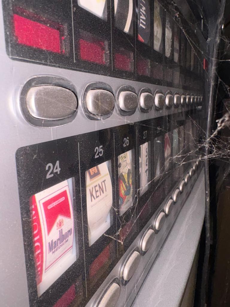 Sigarettenautomaat (vintage), Verzamelen, Automaten | Overige, Ophalen, Zo goed als nieuw