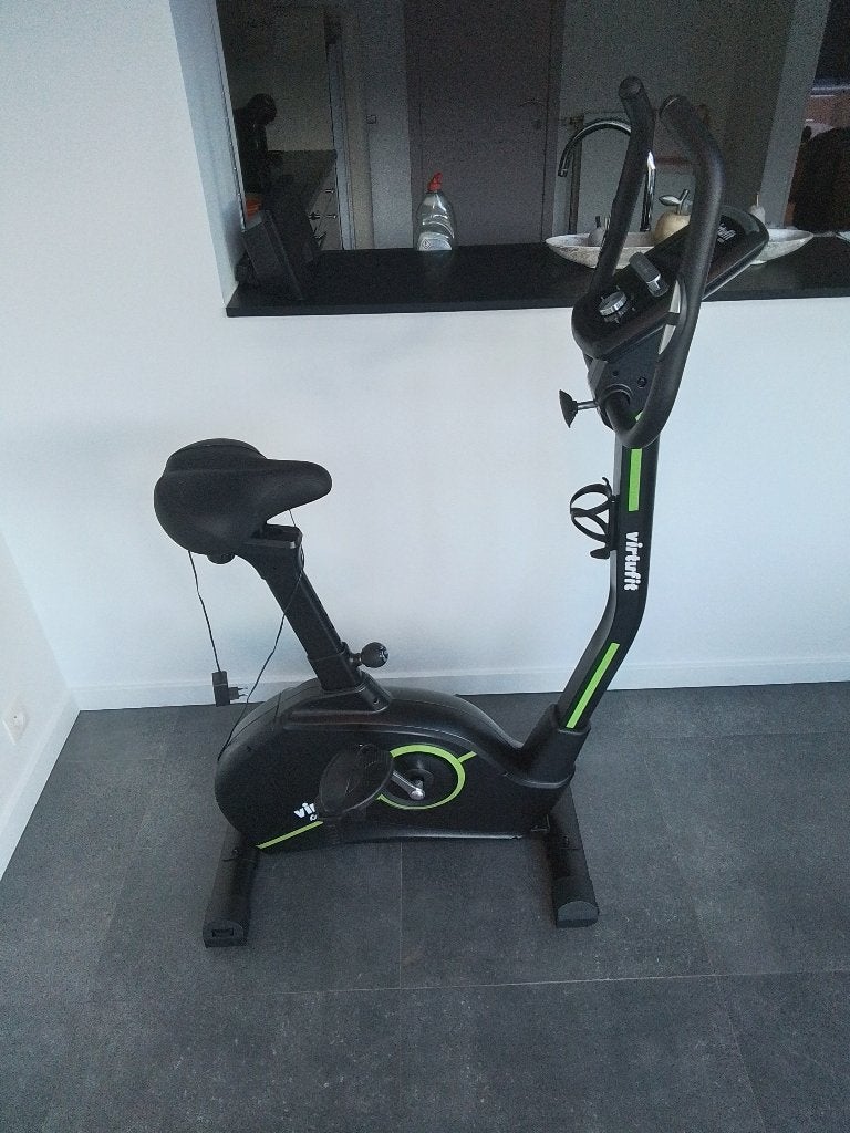Virtufit    iConsole HTR 2.1 hometrainer, Sport en Fitness, Ophalen, Overige materialen, Zo goed als nieuw, Benen