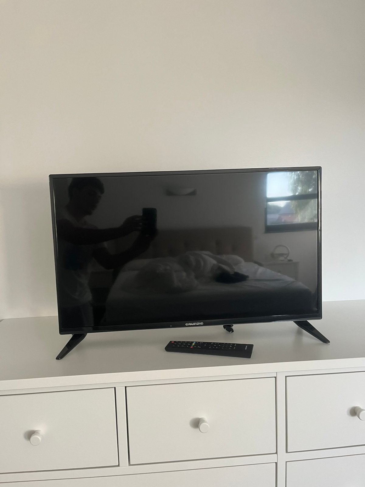 32 inch tv merk grundig NIEUW!!, Audio, Tv en Foto, Televisies, Ophalen, Zo goed als nieuw, Grundig