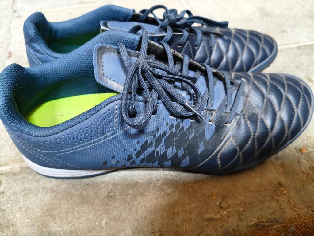 Voetbalschoenen multistuds maat 44, Sport en Fitness, Voetbal, Ophalen