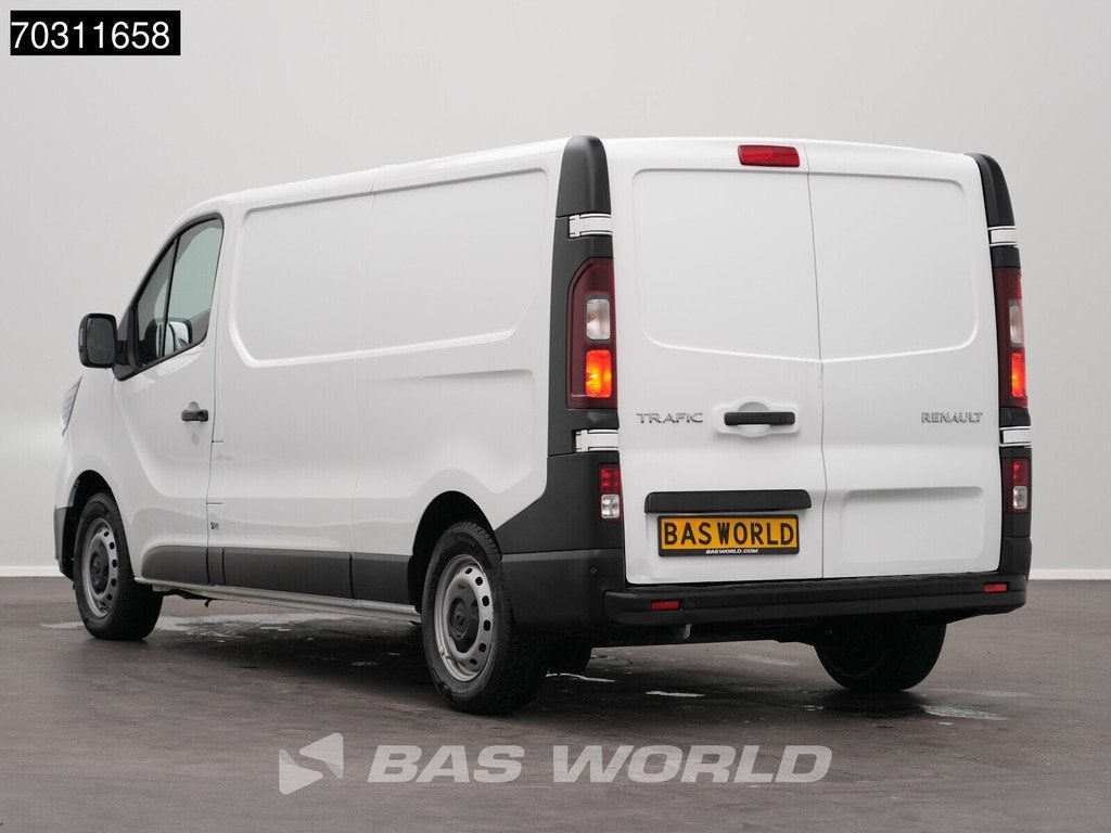 Renault Trafic 130pk L2H1 LED Airco Cruise Parkeersensoren E, Euro 6, Entreprise, 3 places, 96 kW
