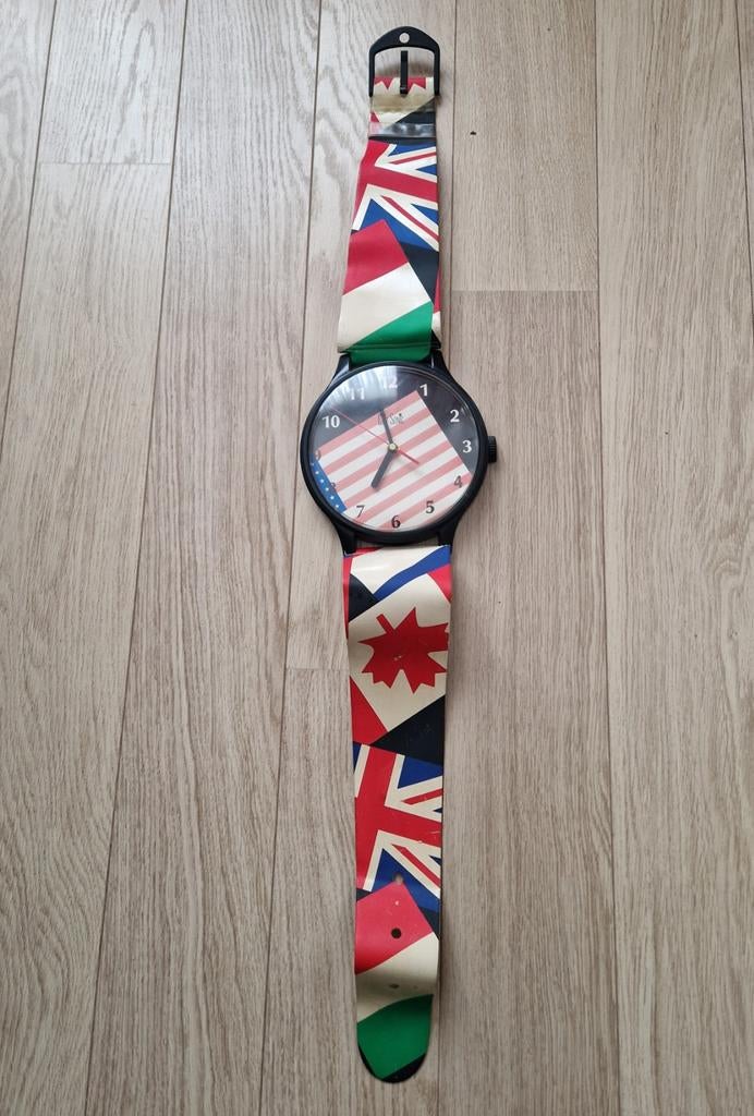 Vintage Lorus World Flags horloge – jaren '80/'90 retro, Ophalen of Verzenden