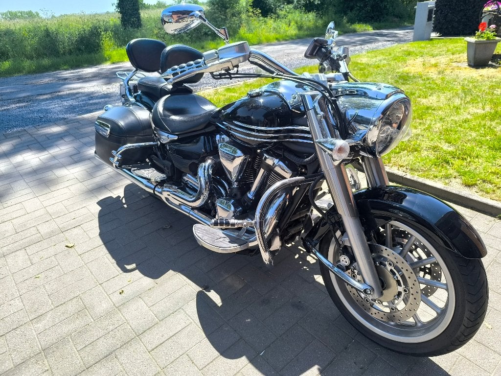 Yamaha midnight 1900 cc, Motos, Motos | Yamaha, Particulier, Chopper, 2 cylindres, Permis Moto A, Occasion, Occasion, Enlèvement