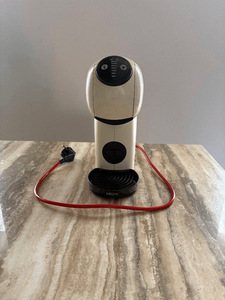 Dolce Gusto koffiemachine, Elektronische apparatuur, Koffiezetapparaten, Ophalen, Gebruikt, Koffiemachine, 2 tot 4 kopjes