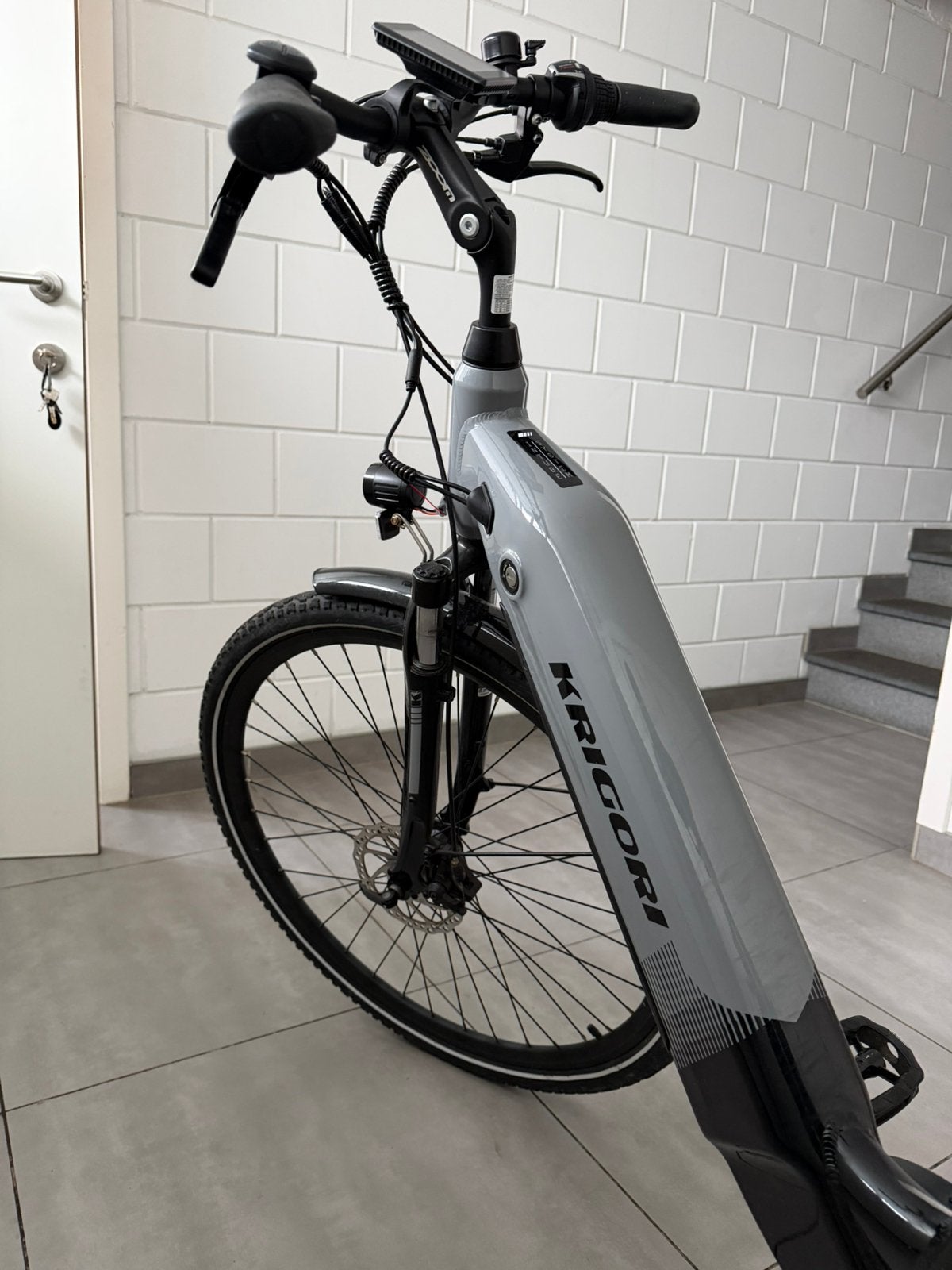Electrische fiets tekoop, Ophalen, Zo goed als nieuw