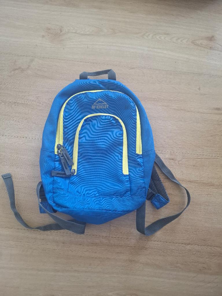 Petit sac à dos bleu pour enfant, Bijoux, Sacs & Beauté, Sacs | Sacs à dos, Autres marques, 25 à 40 cm, Utilisé, 30 à 45 cm