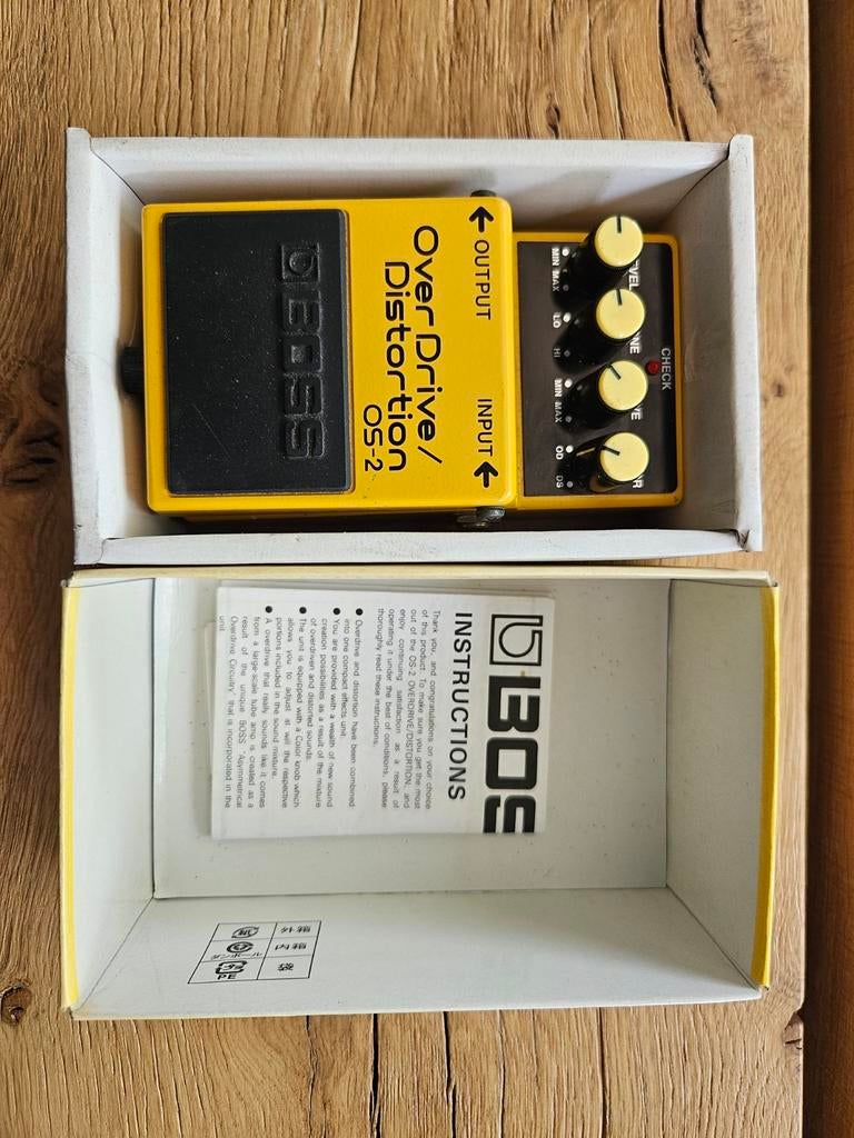 Boss OS-2 Overdrive / Distortiin, Musique & Instruments, Effets, Enlèvement