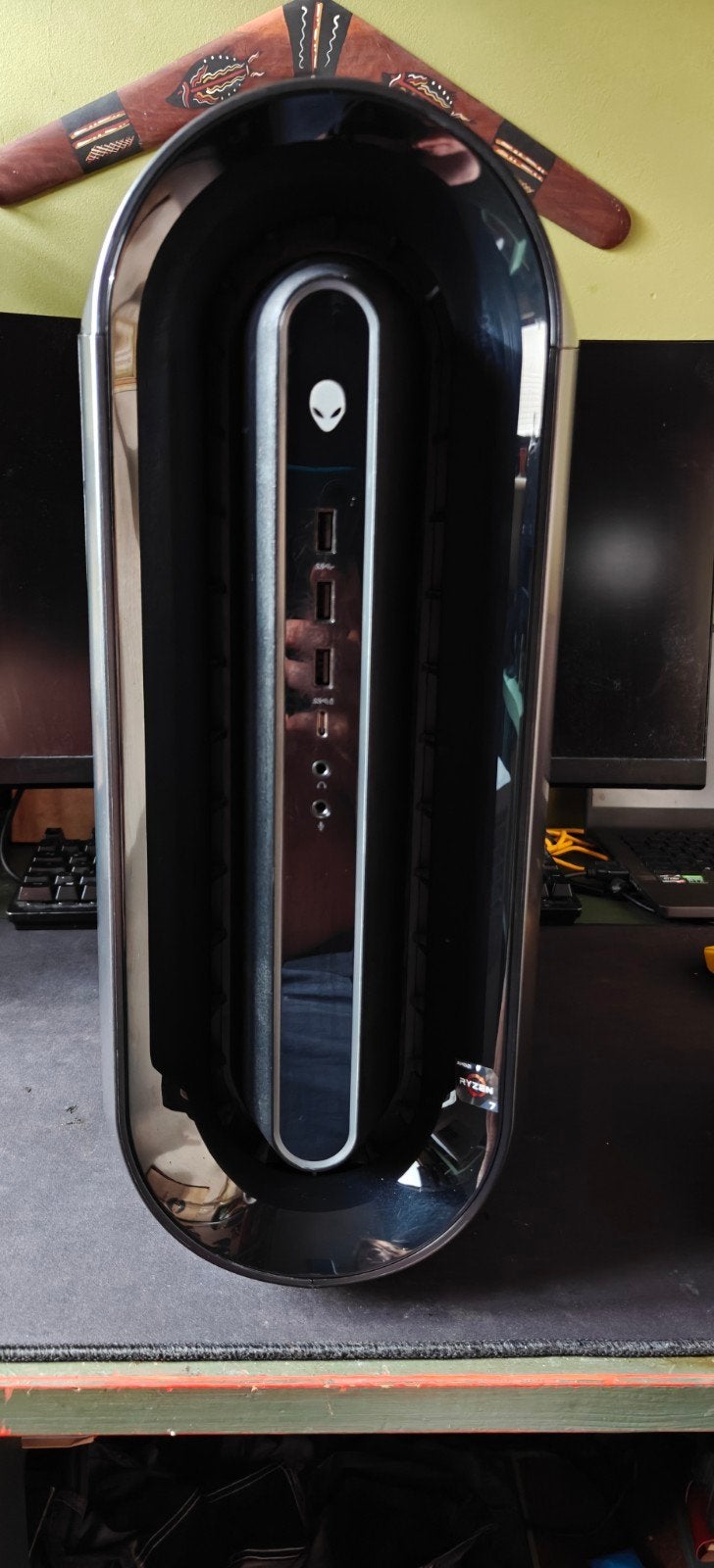 Alienware RTX 2070 Super PC + 1440p monitor, Computers en Software, Desktop Pc's, HDD, SSD, Gaming, Ophalen