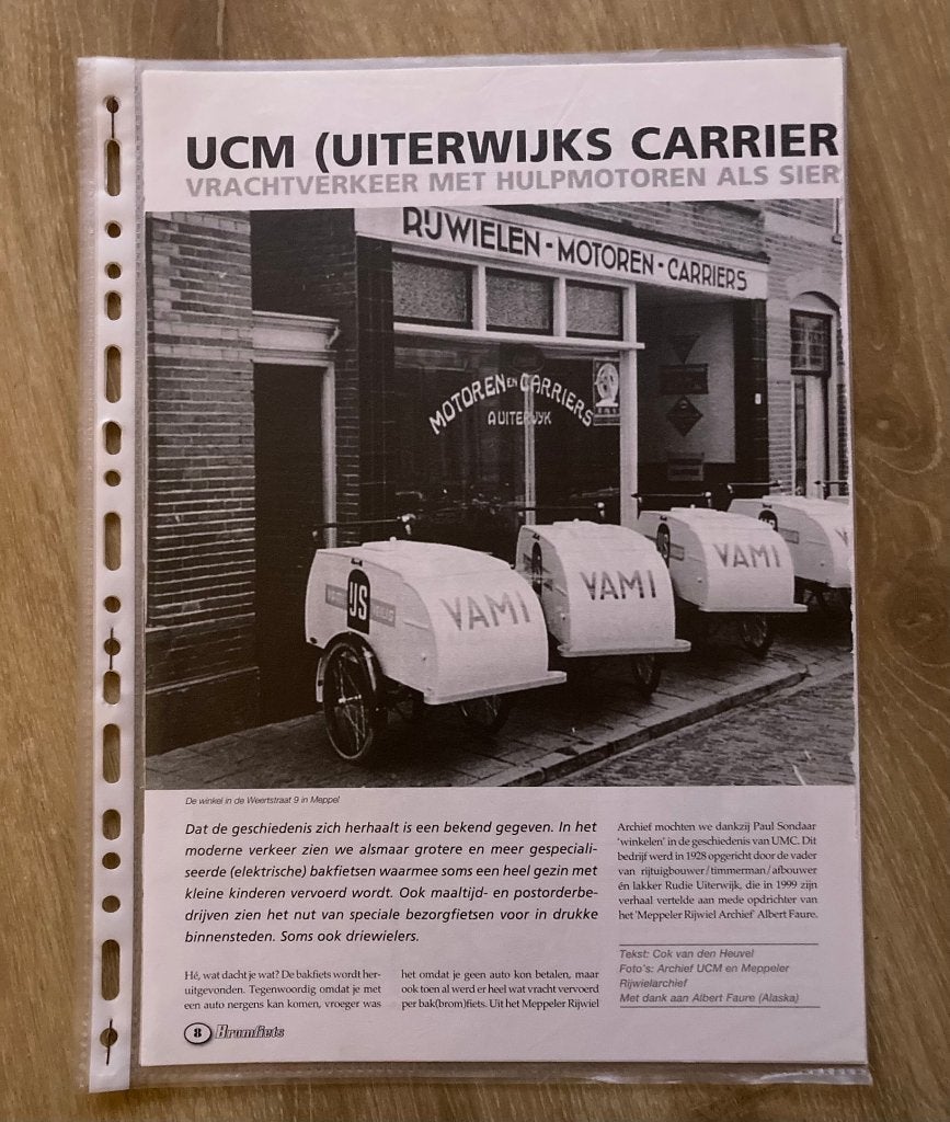 Unieke Map met documentatie UCM ( bakfietsen ), Fietsen en Brommers, Handleidingen en Instructieboekjes, Verzenden, Zo goed als nieuw
