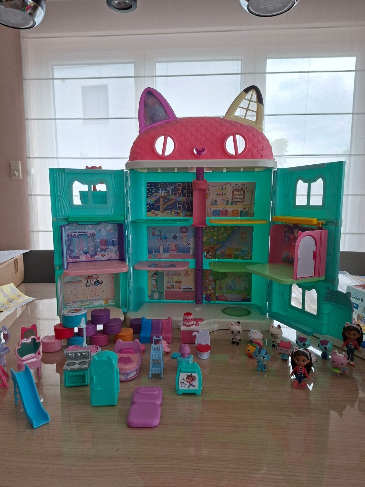 Gabby s poppenhuis met accessories en figuren, Enfants & Bébés, Jouets | Maisons de poupées, Utilisé, Maison de poupées, Enlèvement
