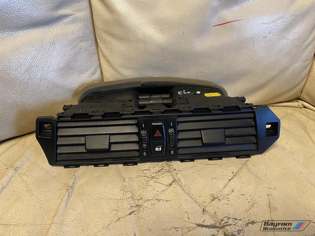 Bmw E60 luchtrooster midden ventilatierooster E61 5-serie M5, Autos : Pièces & Accessoires, Tableau de bord & Interrupteurs, BMW