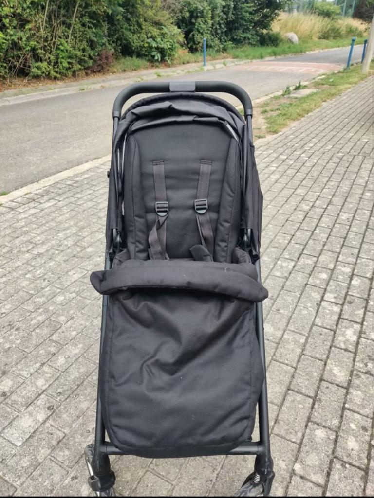 Poussette Cybex Talos S, tout terrain, comme neuve.