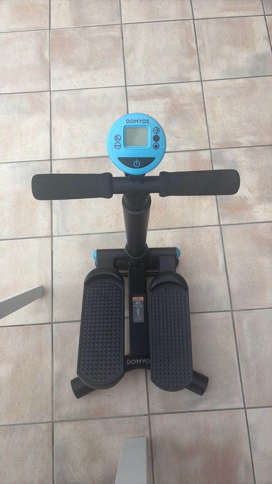 Step - Appareil de fitness, Sports & Fitness, Appareils de fitness, Enlèvement, Comme neuf, Jambes, Appareil step