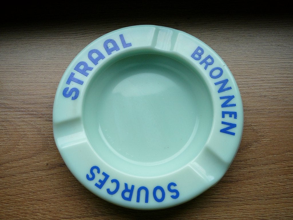 asbak STRAAL bronnen, Ophalen