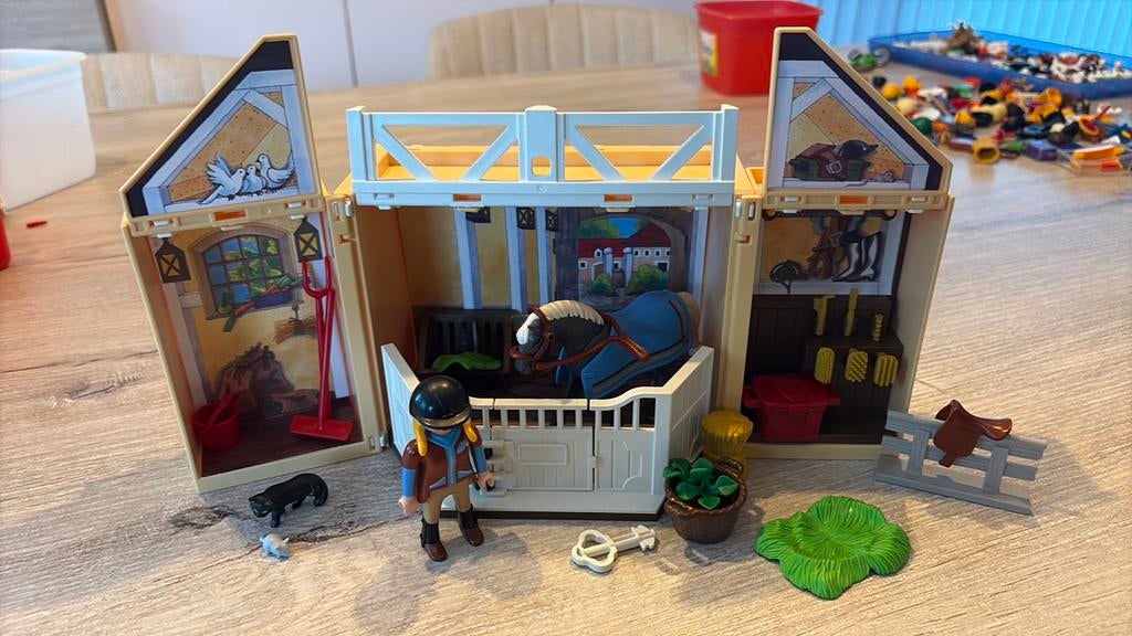 Playmobil speelbox paardenstal, Ophalen, Zo goed als nieuw