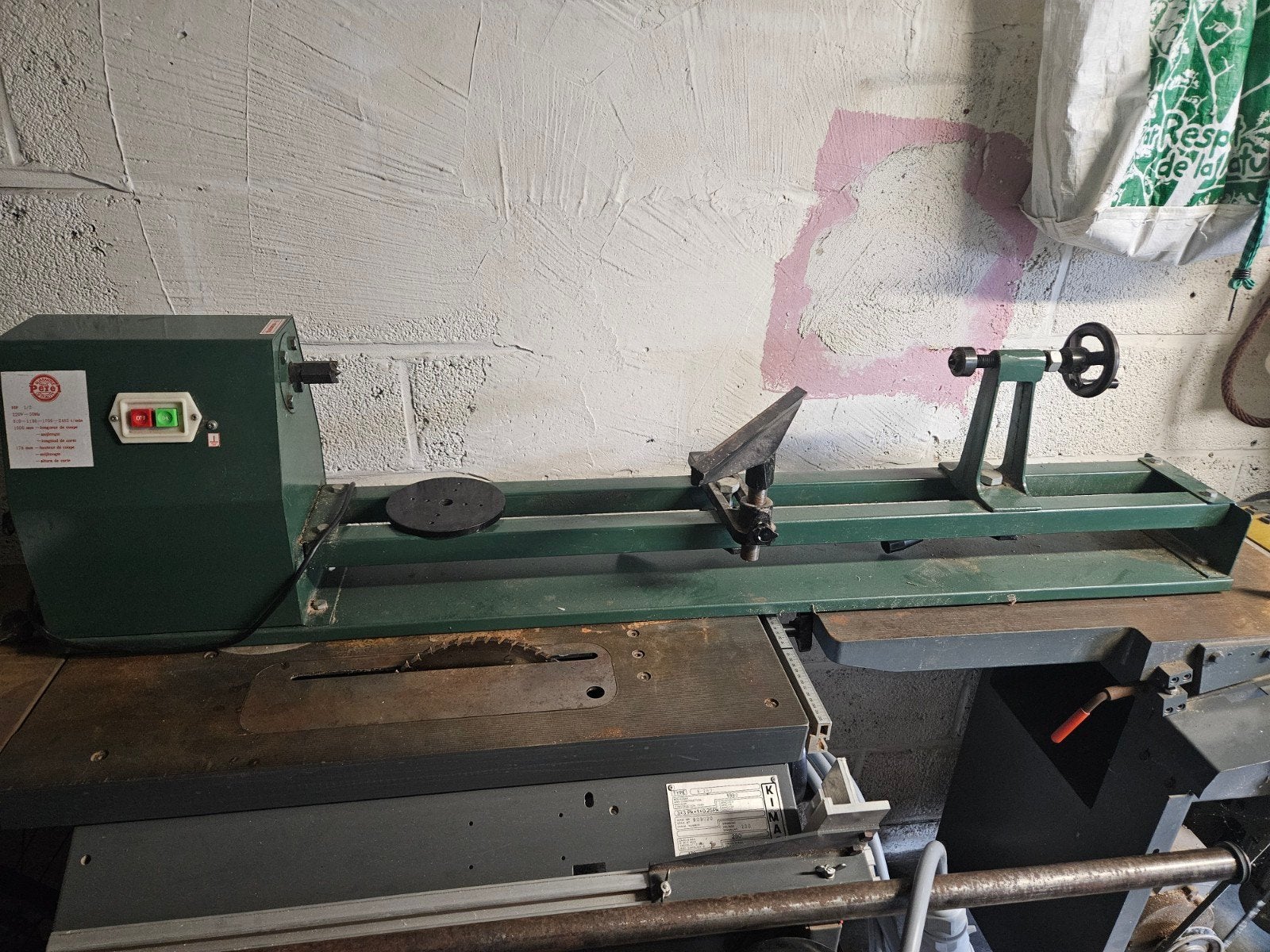 Hout draaibank met 6 beitels., Ophalen